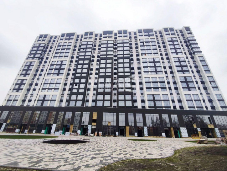 2-комн квартира Лозицкой ул, 1А
