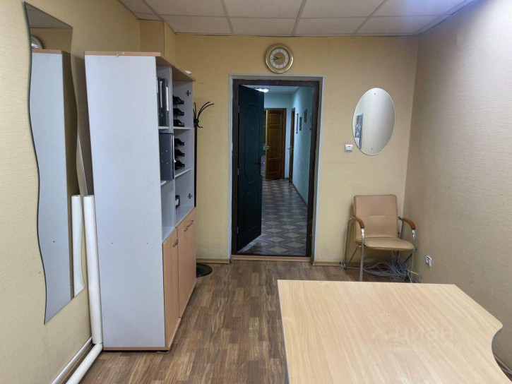 Склад Авторемонтная улица, 8/12,  д. 8/12