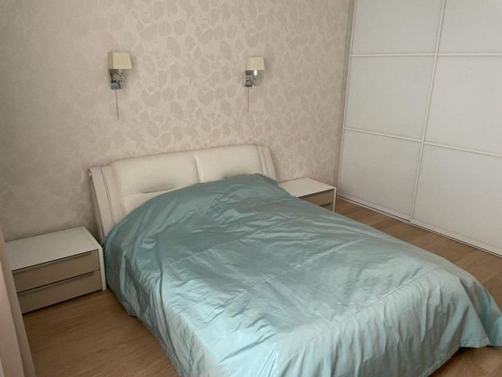 4-комн квартира Чапаевская, 205