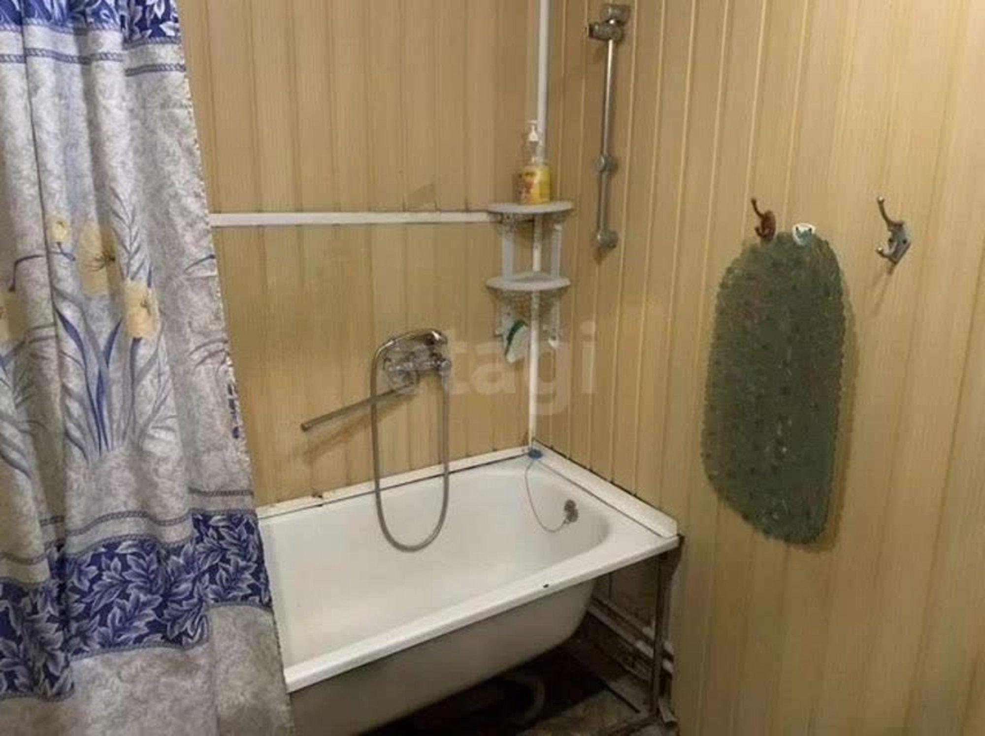 Купить комнату за 660 000 рублей на улица Чернышевского, 143