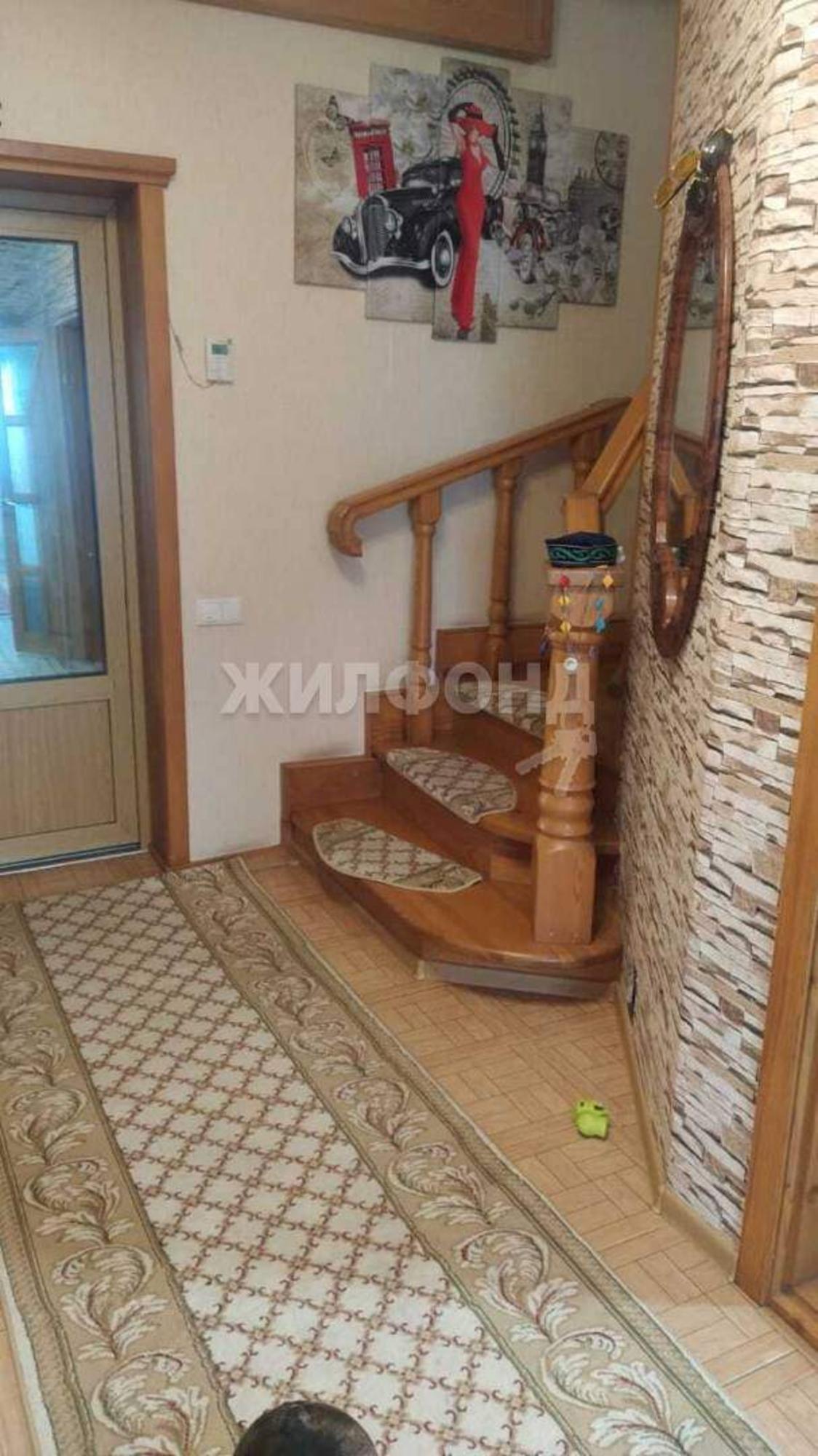 Купить дачу, дом, коттедж за 10 000 000 рублей на Северо-Западная улица