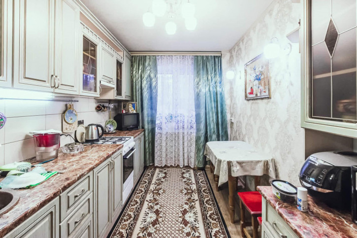 3-комн квартира улица Маршала Конева, 2
