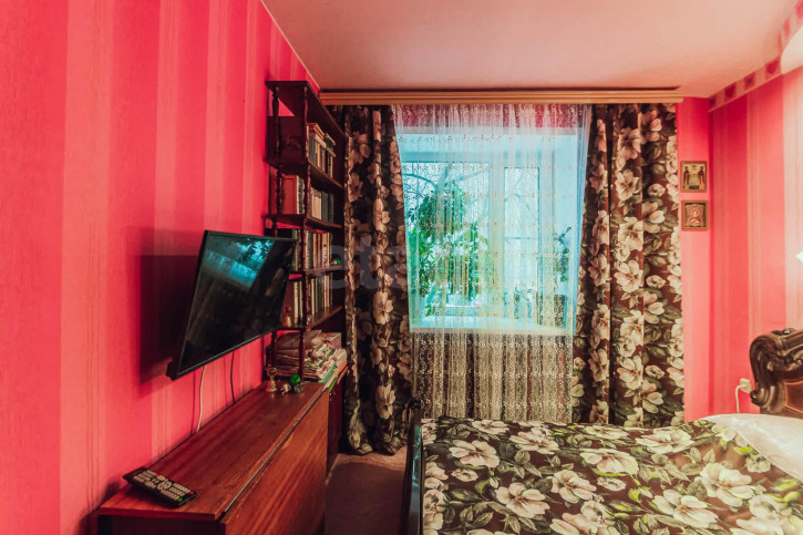 3-комн квартира улица Маршала Конева, 2