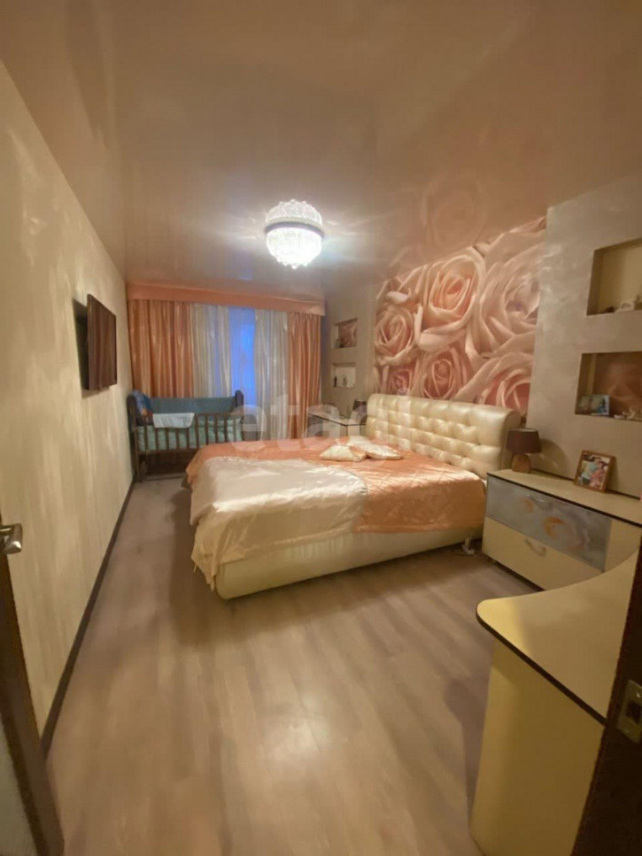 3-комн квартира Вольская, 79
