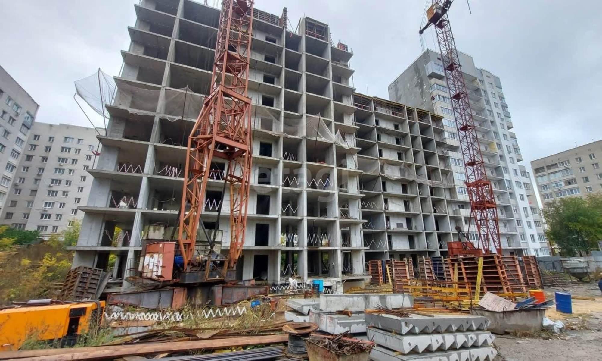 Купить квартиру за 3 927 000 рублей на Лунная улица