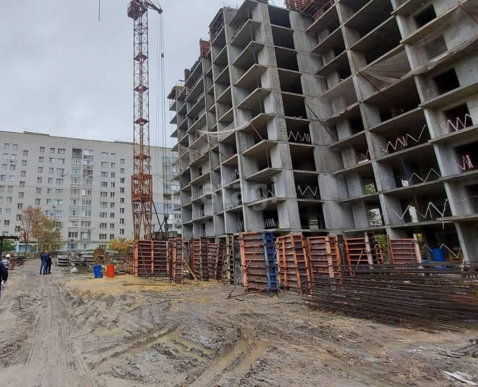 Купить квартиру за 3 927 000 рублей на Лунная улица