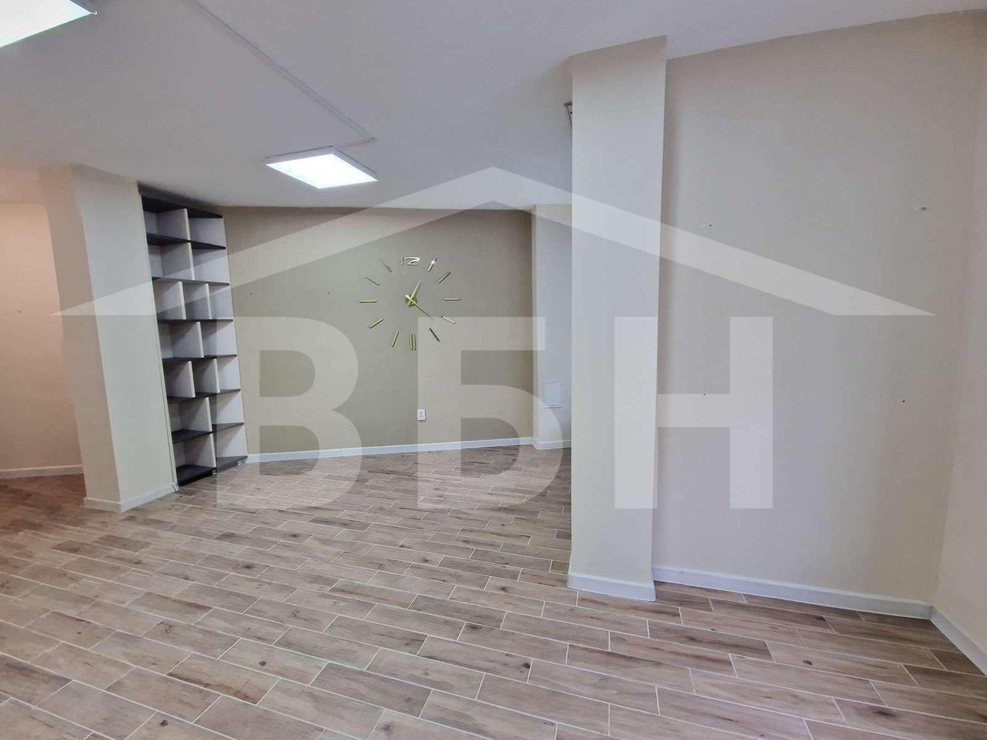 Сдать офис, помещение под офис за 45 000 рублей на 9 Января улица, 36/1