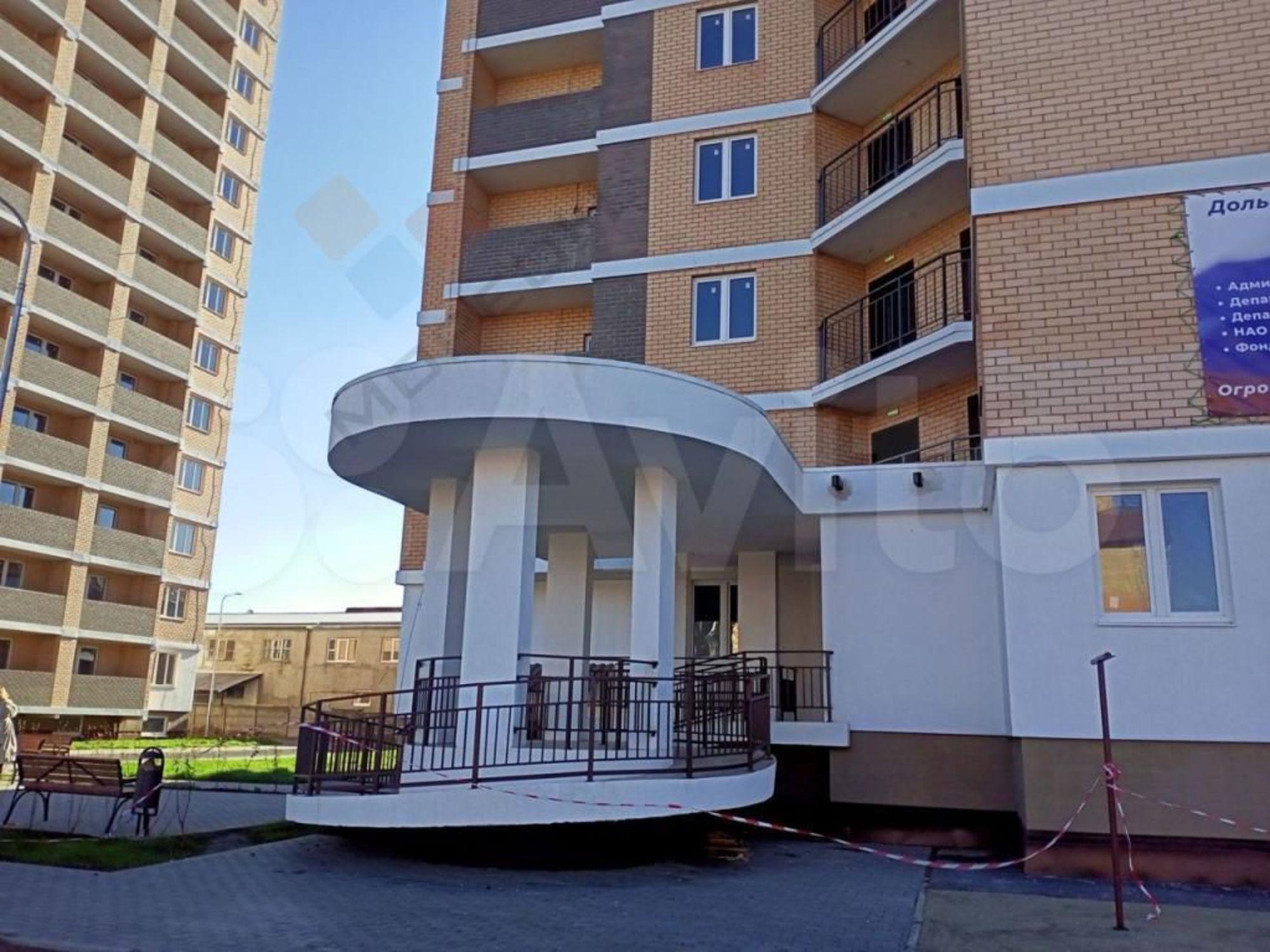 Купить квартиру за 3 300 000 рублей на Шаляпина ул, 30/1
