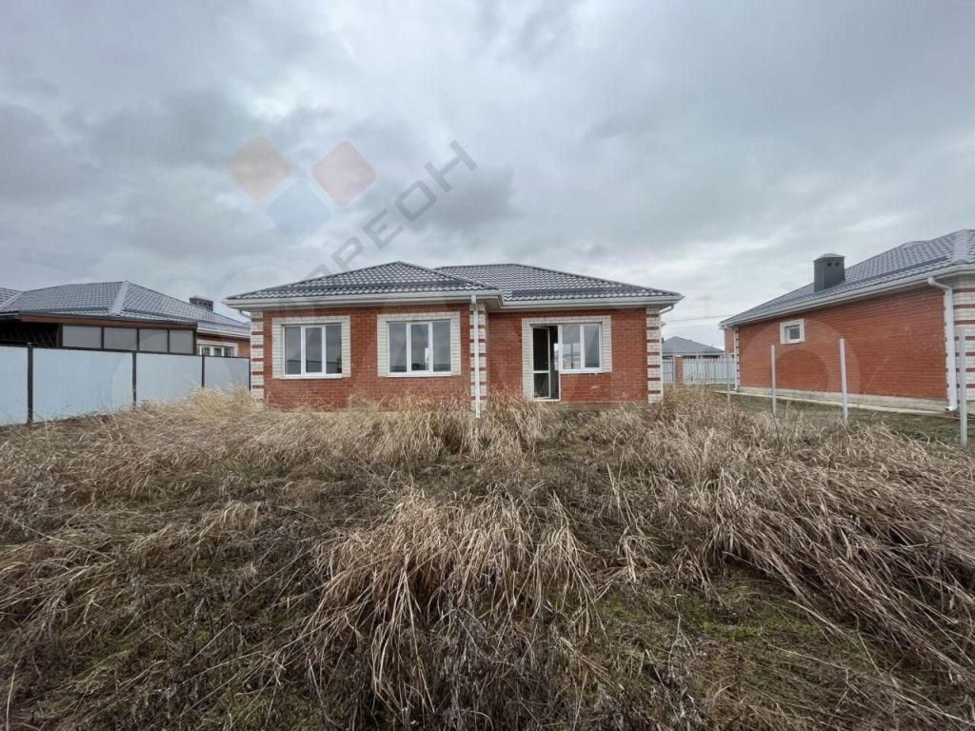 Купить дачу, дом, коттедж за 8 300 000 рублей на Крайняя ул, 4