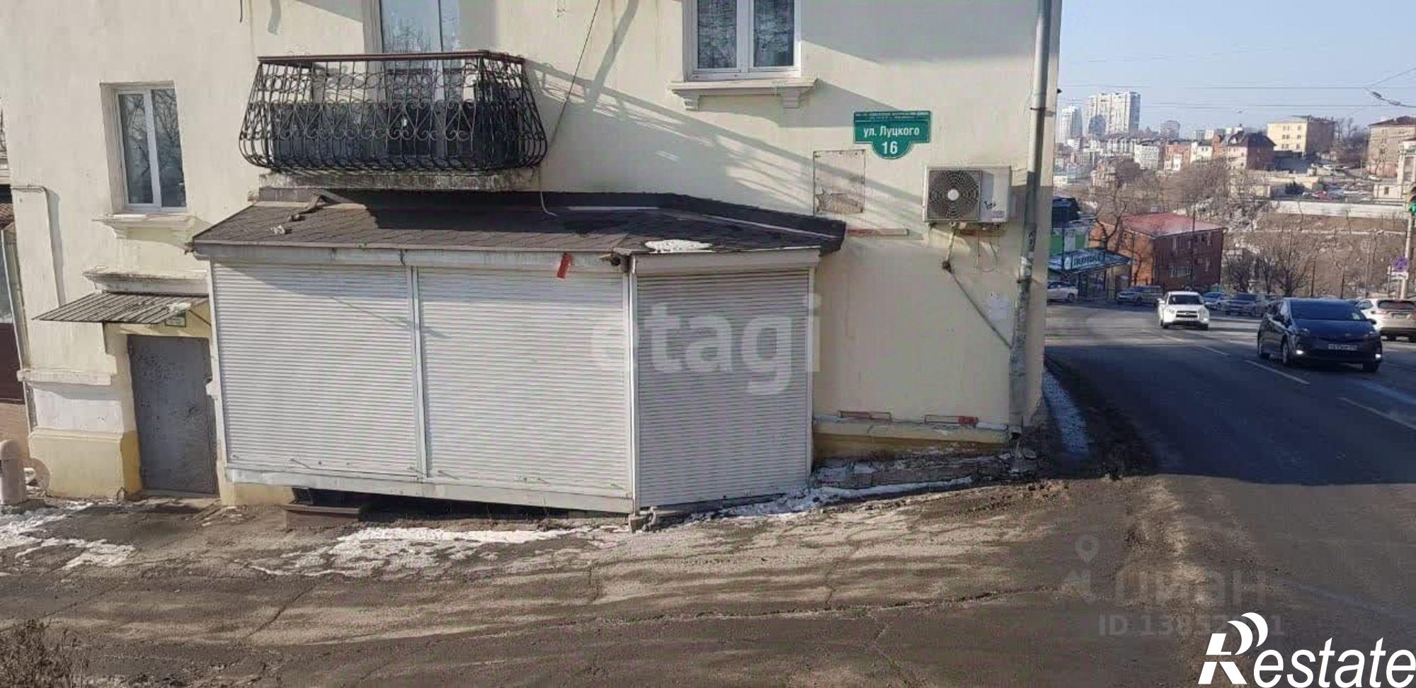 Купить торговое помещение за 15 221 600 рублей на улица Луцкого, 16