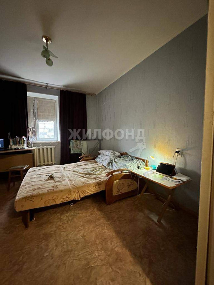 2-комн квартира Дзержинского улица, д.25