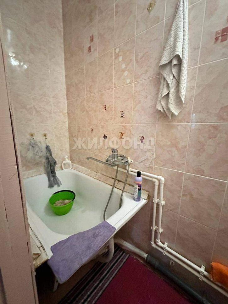 2-комн квартира Дзержинского улица, д.25