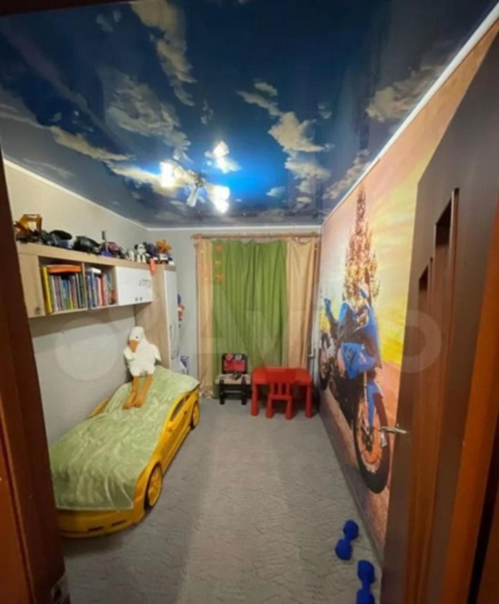 3-комн квартира ул.Октябрьская улица, 101