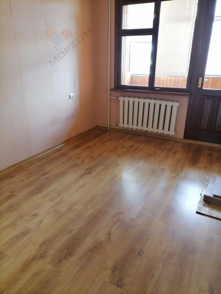 3-комн квартира Уральская ул, 180