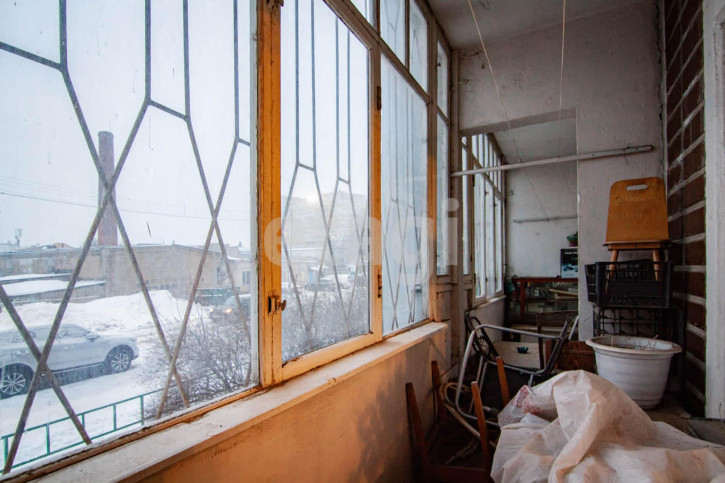 2-комн квартира Войкова, 41