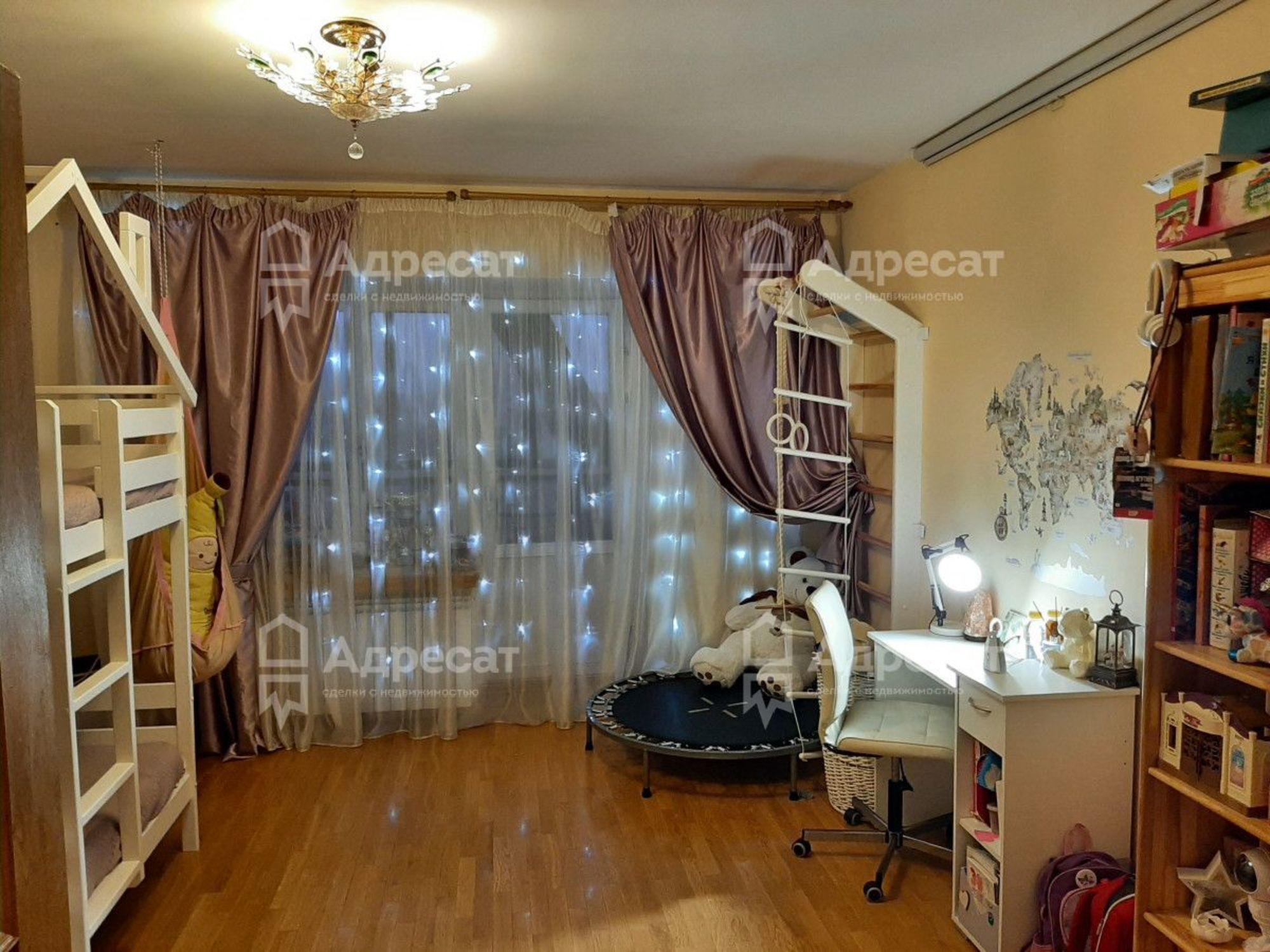 Купить квартиру за 15 200 000 рублей на ул. Огарева,  д.1