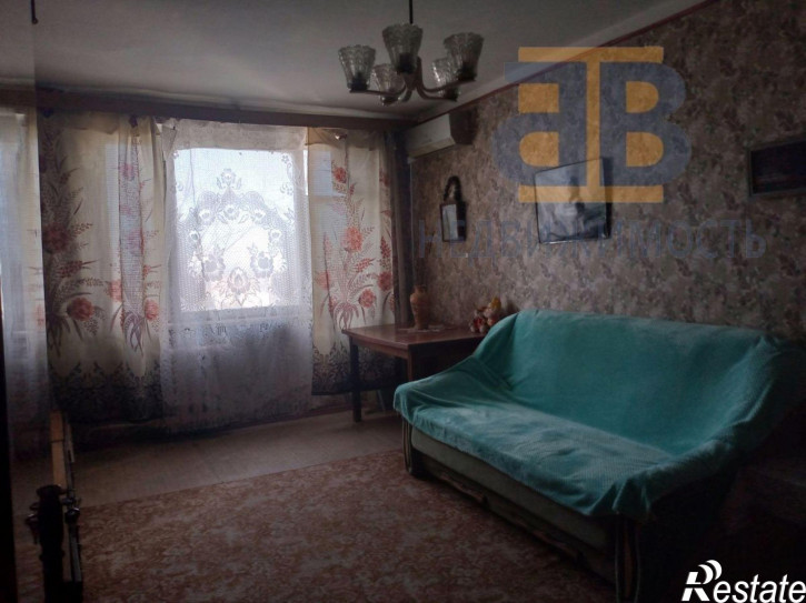 3-комн квартира Хрусталева ул, 149