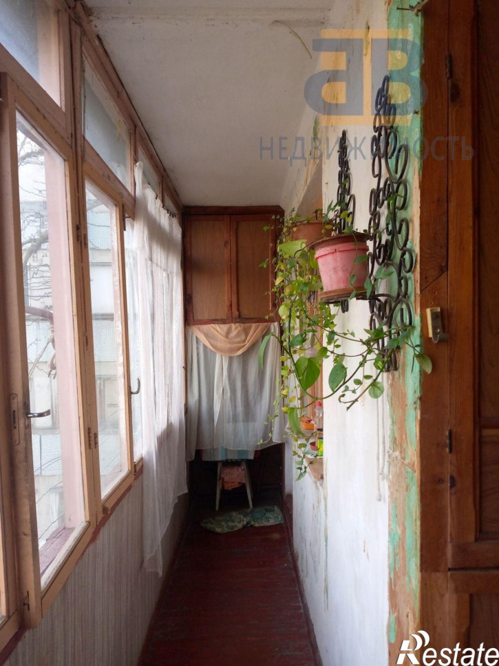 3-комн квартира Хрусталева ул, 149
