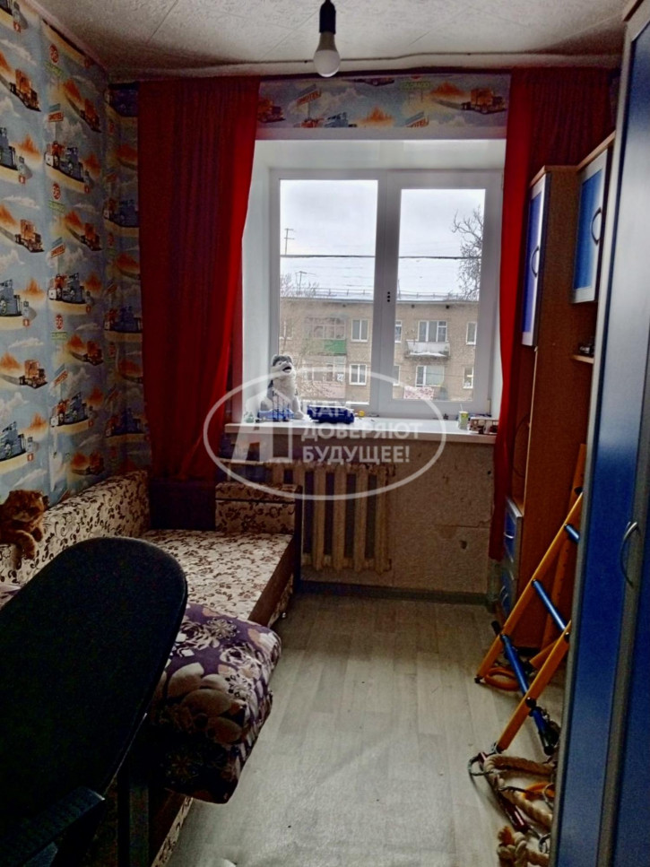 3-комн квартира улица Трясолобова, 75
