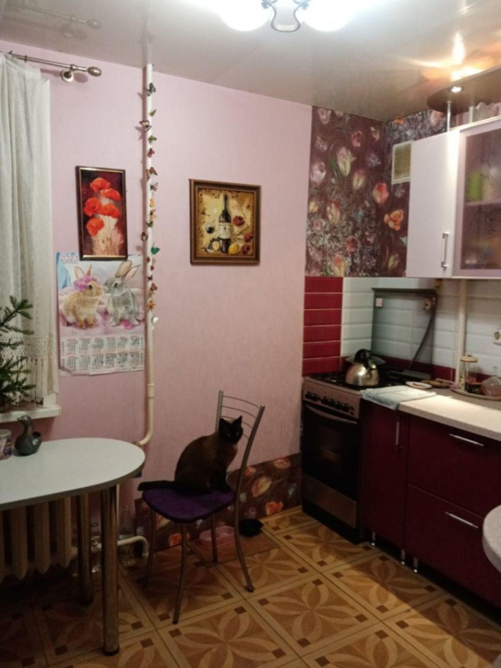 2-комн квартира Сурикова ул, 28