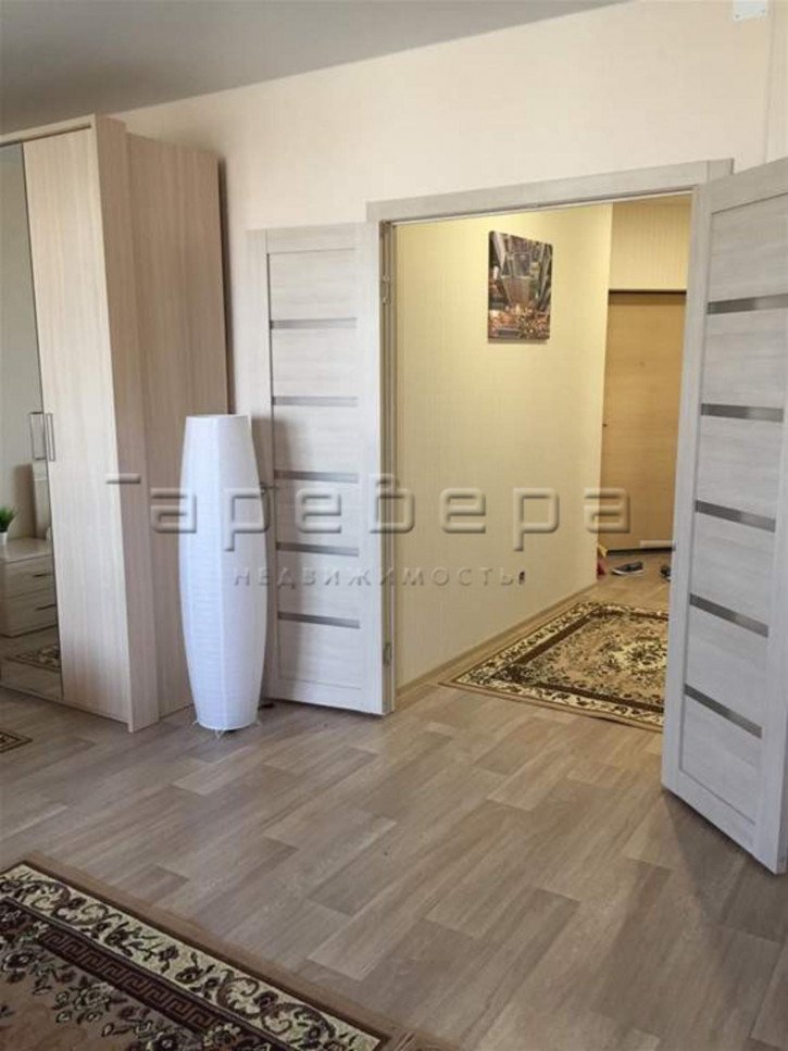 1-комн квартира Петра Ломако, 14