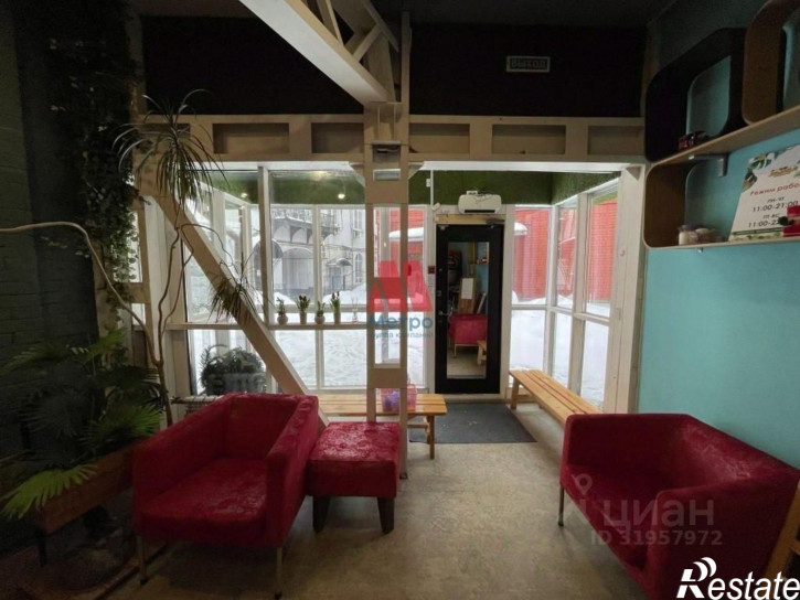 Отдельное здание улица Кирова, 12Б,  д. 12Б