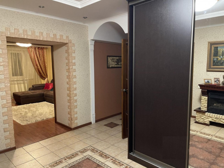 2-комн квартира ул Химиков, 34/1
