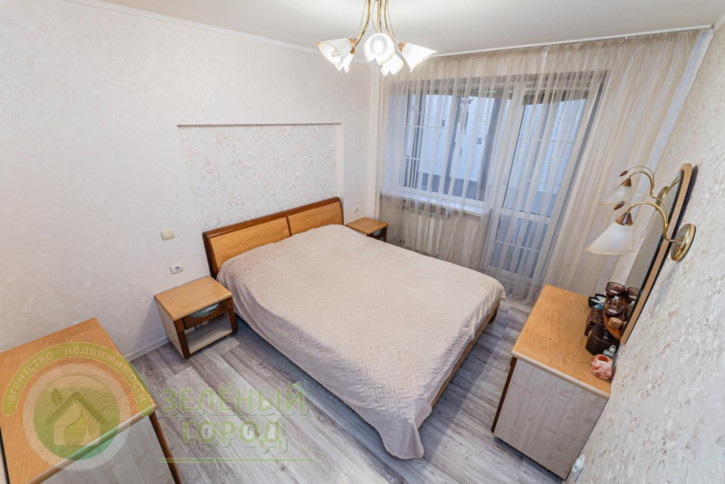 3-комн квартира Сибирякова, 17