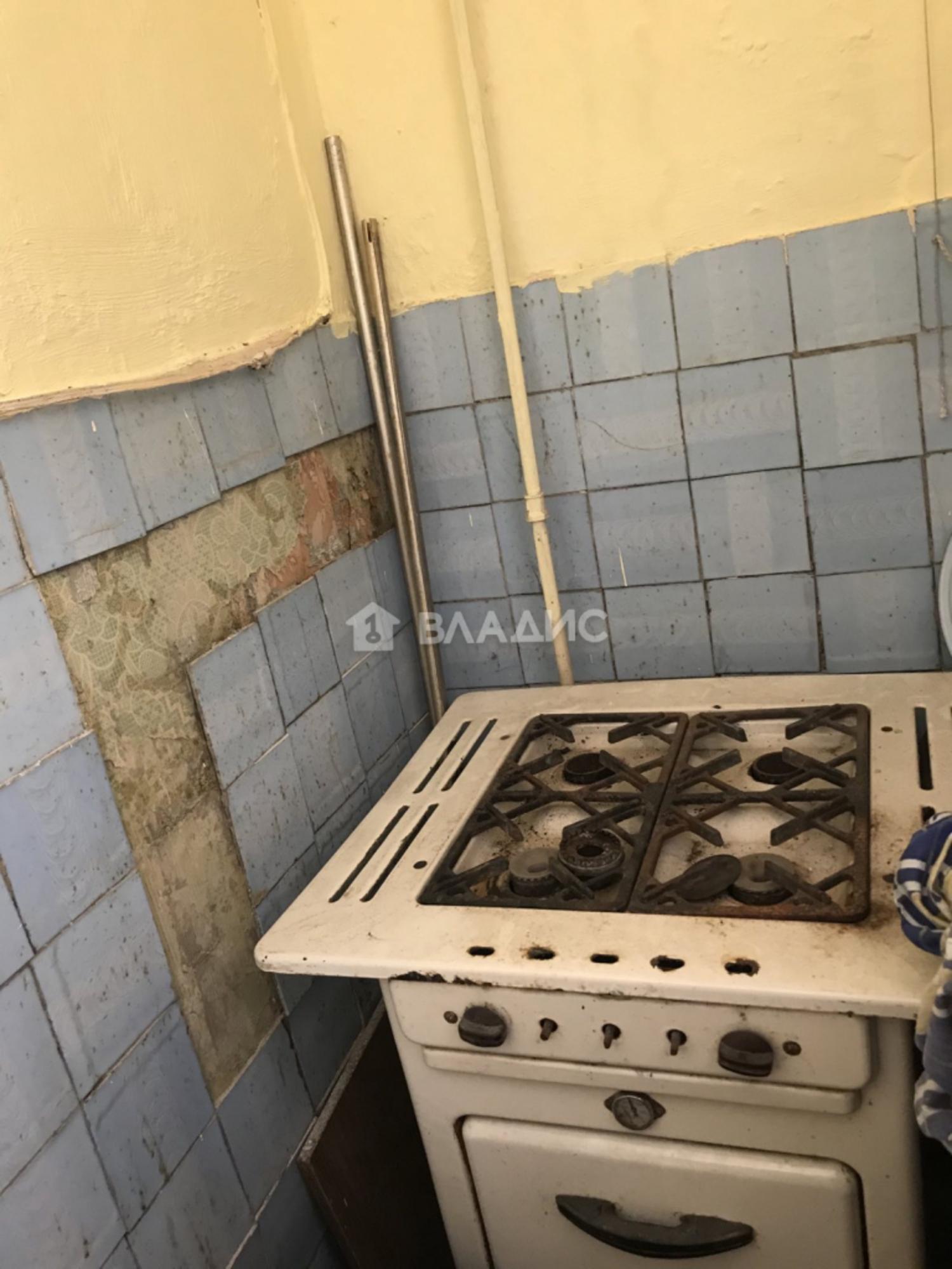 Купить комнату за 2 000 000 рублей на Алеши Пешкова ул, 24