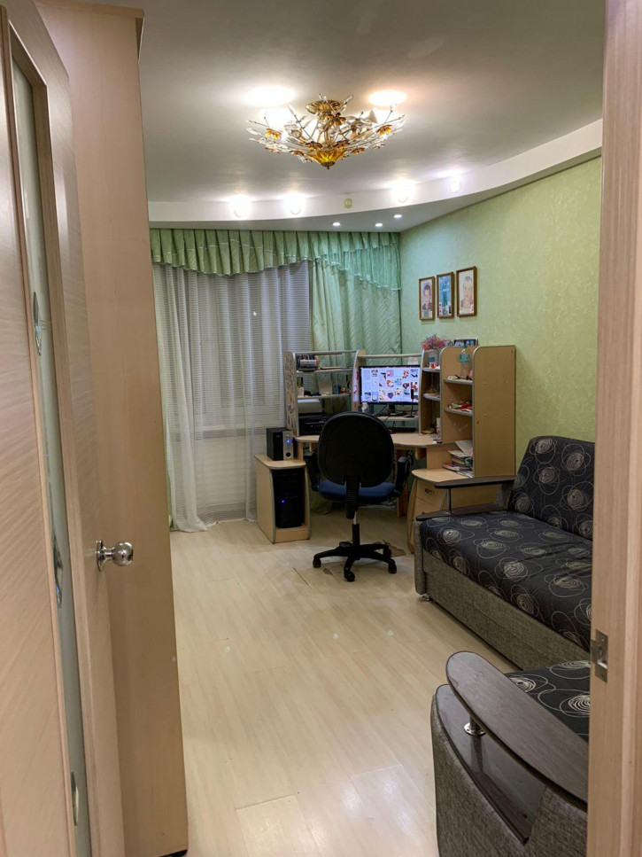 3-комн квартира Дружбы Народов пр-кт, 58