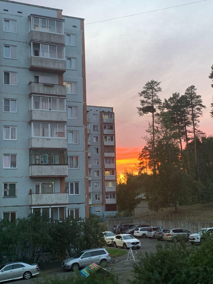 3-комн квартира Дружбы Народов пр-кт, 58