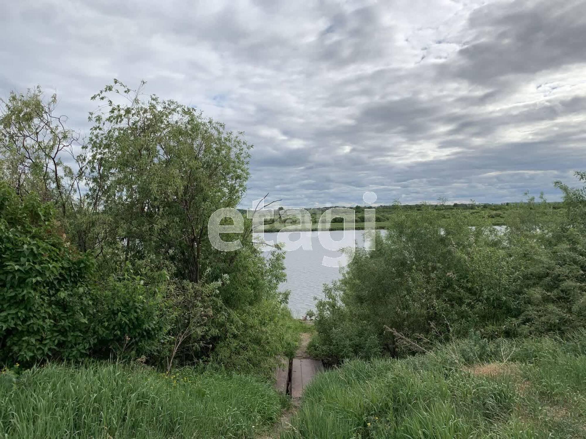 Купить дачу, дом, коттедж за 10 500 000 рублей на Звездная,