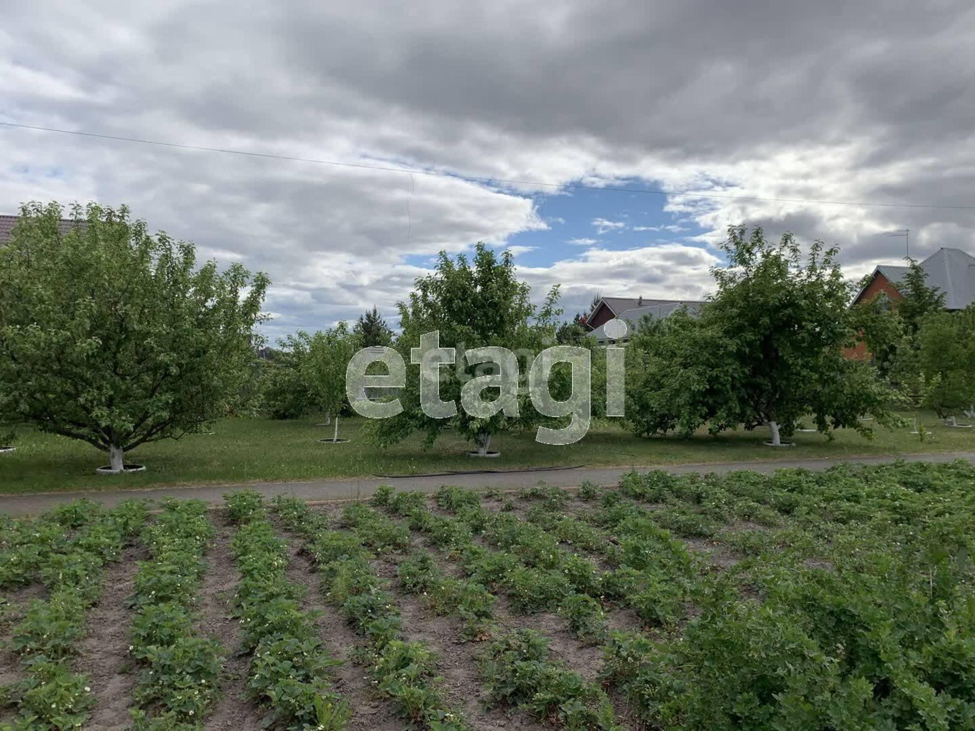 Купить дачу, дом, коттедж за 10 500 000 рублей на Звездная,