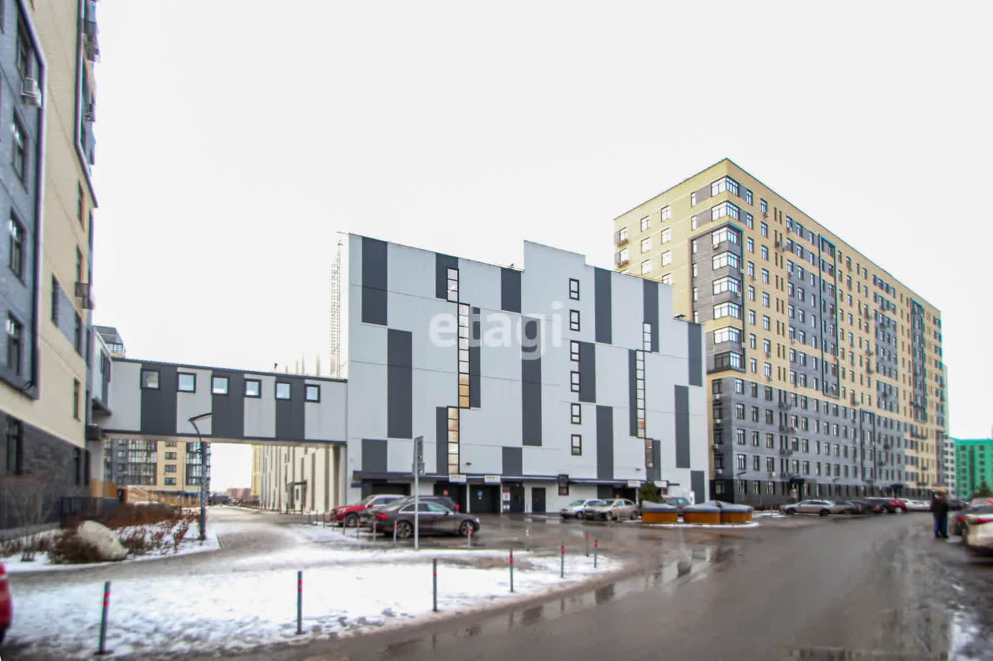 Купить гараж, место в паркинге за 680 000 рублей на Газовиков 73 корп.2