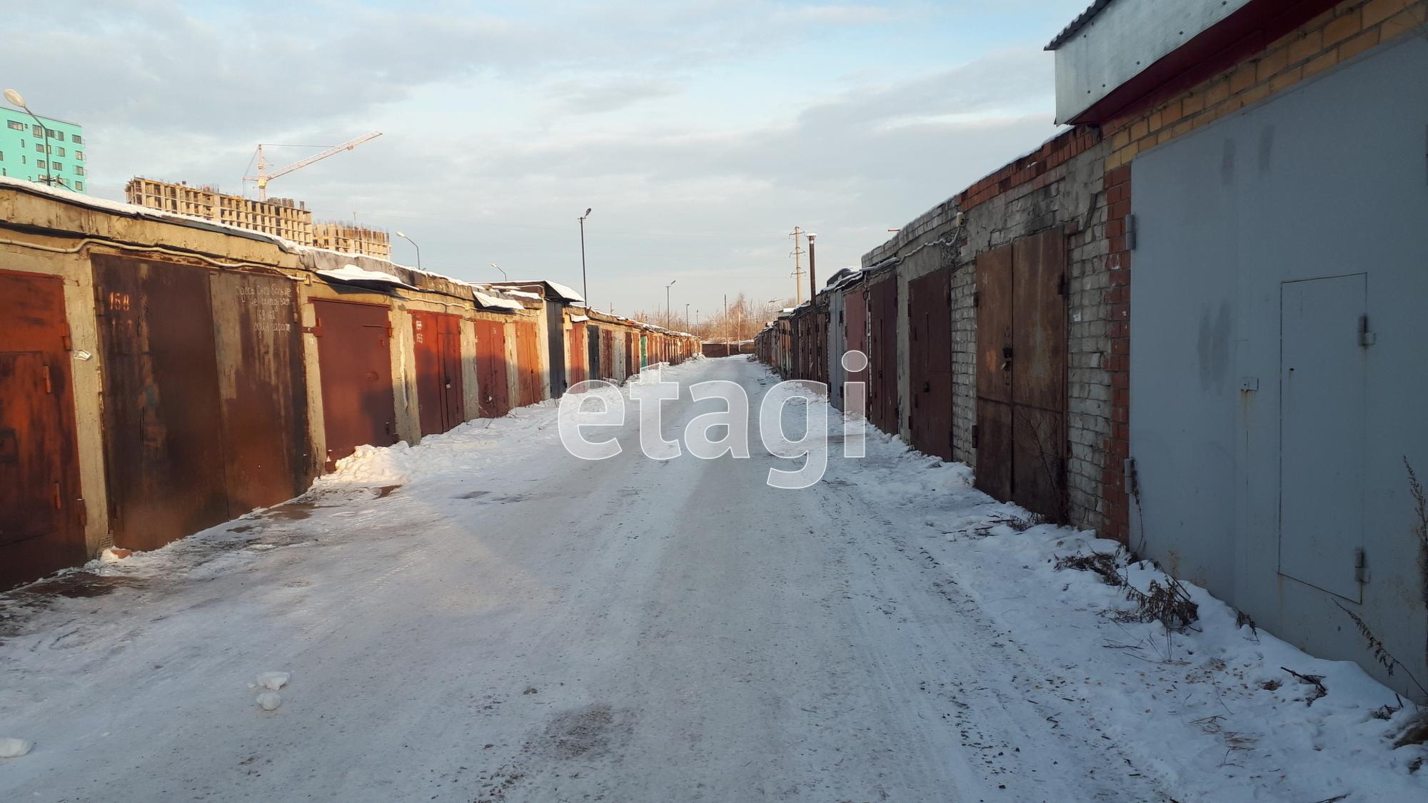 Купить гараж, место в паркинге за 550 000 рублей на Новоселов 73