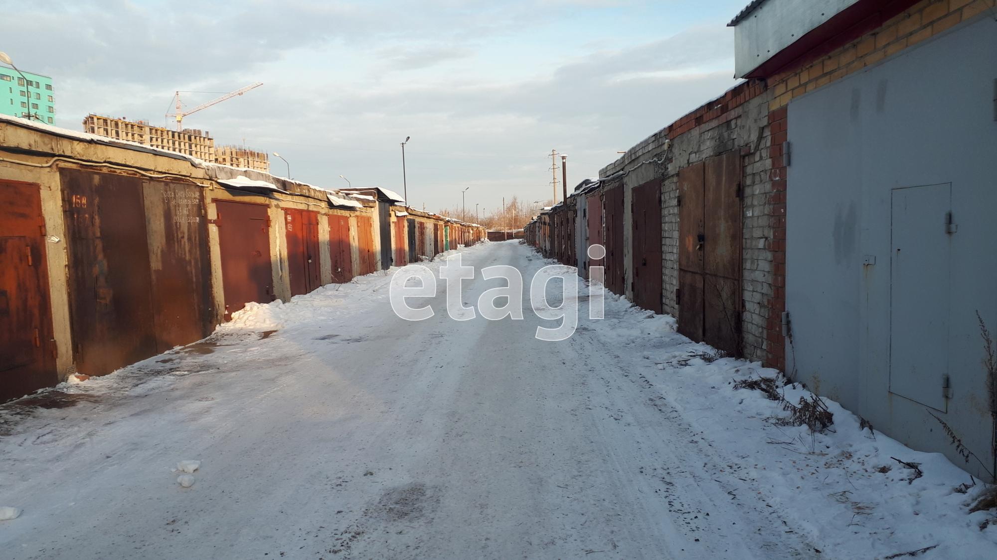 Купить гараж, место в паркинге за 550 000 рублей на Новоселов 73