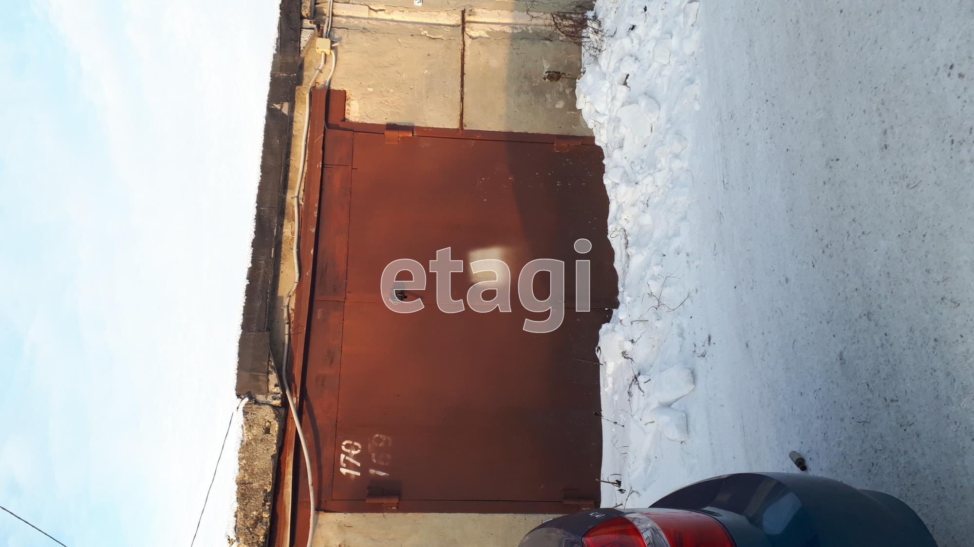 Купить гараж, место в паркинге за 550 000 рублей на Новоселов 73
