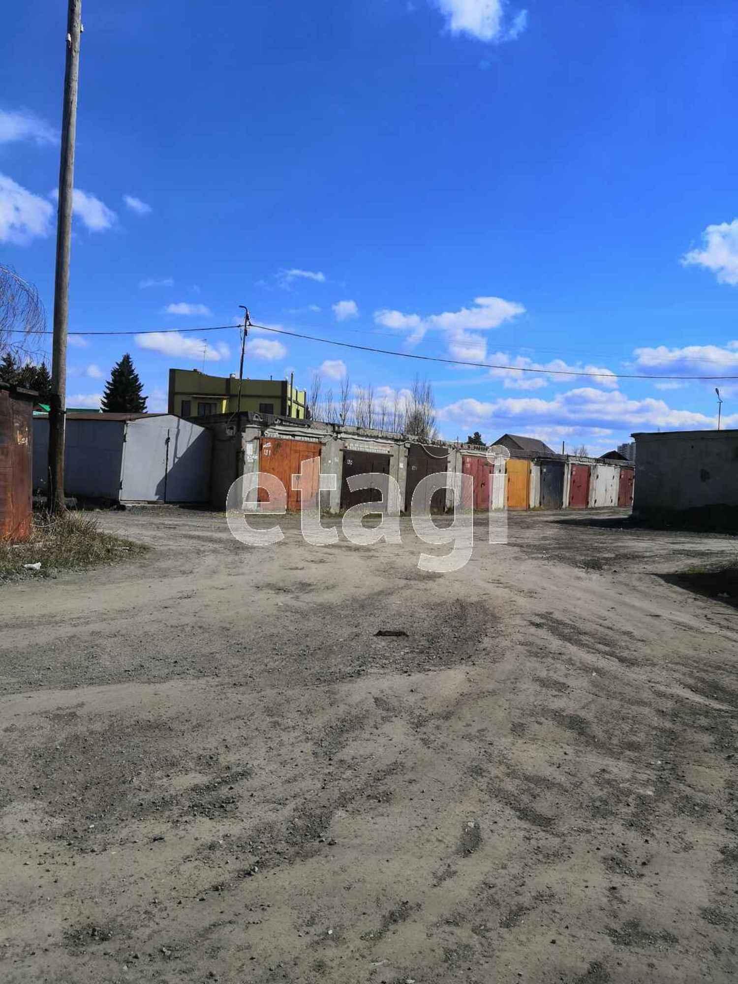 Купить гараж, место в паркинге за 550 000 рублей на Новоселов 73