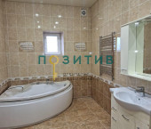 коттедж 178 кв м Малиновая, 6