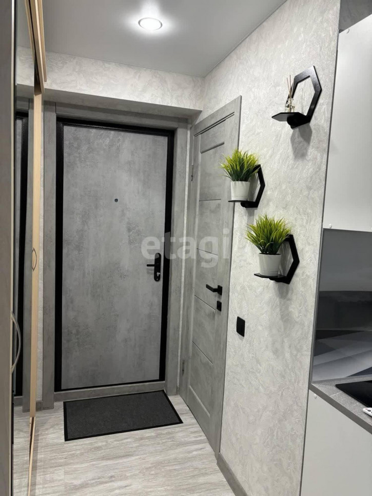 Студия Мельникайте, 115