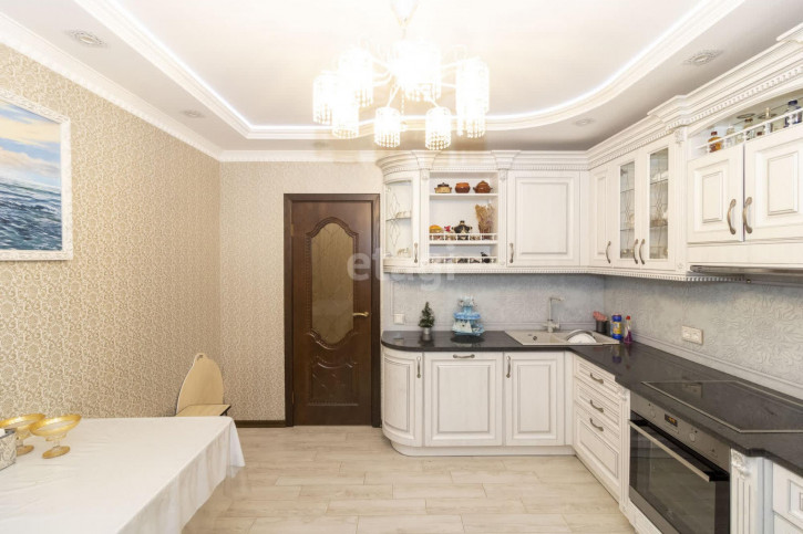 3-комн квартира Московский тракт, 143/1