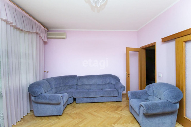 3-комн квартира Шиллера, 46/2