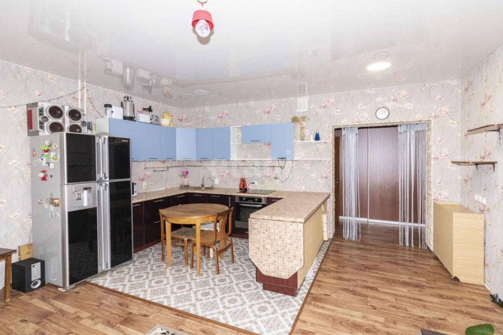 1-комн квартира Энергостроителей, 22