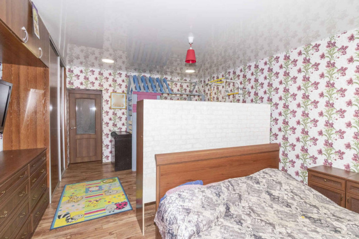 1-комн квартира Энергостроителей, 22