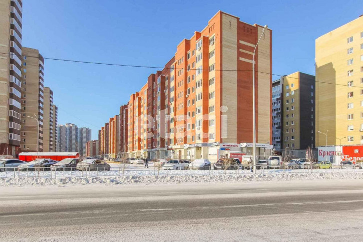2-комн квартира Газовиков, 53/1