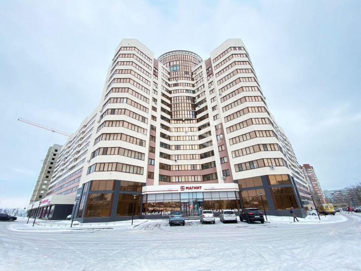 3-комн квартира в новом доме 8 Марта ул, 31