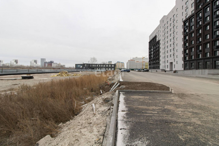 3-комн квартира Новгородская, 14