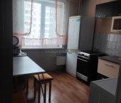 1-комн, 42кв м, этаж 4/10 улица Молокова, 31