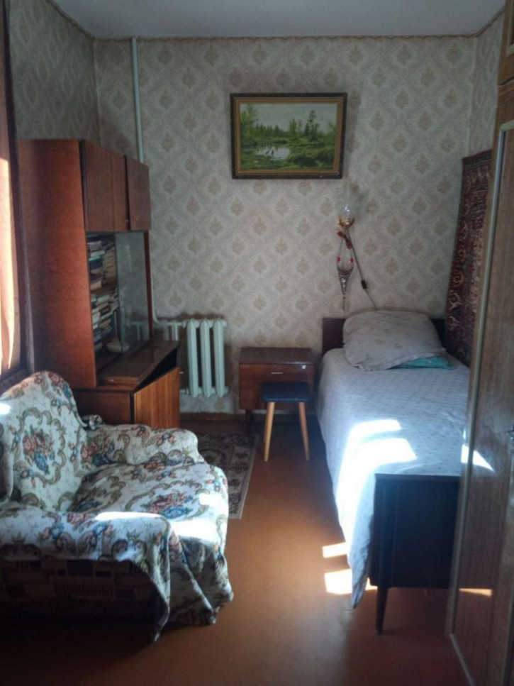 4-комн квартира Диктора Левитана ул, 39
