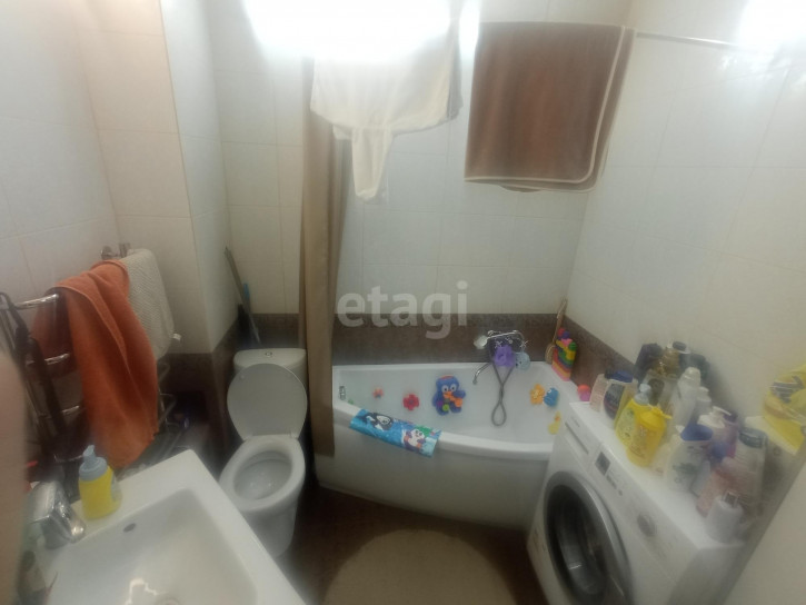 1-комн квартира Венеция мкр., 58